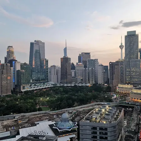 Klcc Binjai 8 Premium Soho Apartment By Sarah'S Lodge Kuala Lumpur Luaran gambar