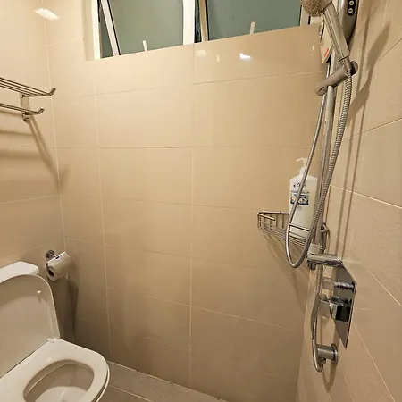 Klcc Binjai 8 Premium Soho Apartment By Sarah'S Lodge Kuala Lumpur Luaran gambar